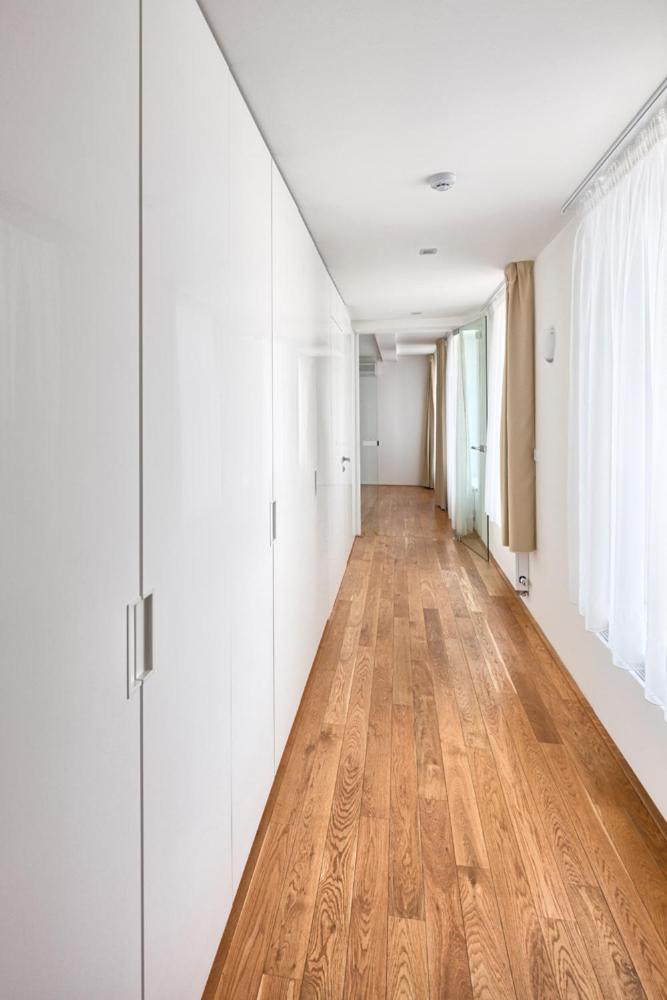 Wishlist Residences - Karlin Apartment Prag